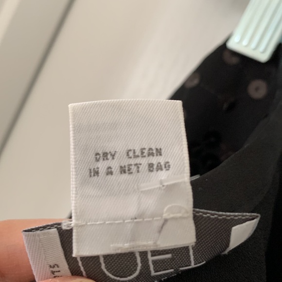 LOFT Black 100% Polyester Sequin Skirt Size 6P New With Tag - Picture 15 of 15